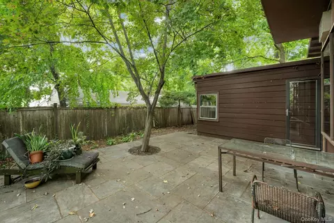 85 Aka 87 Lefferts Rd, Yonkers, NY 10705