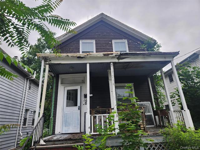 16 Field St, Peekskill, NY 10566