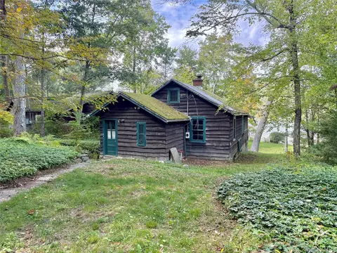 31 South Shr, Lewisboro, NY 10590