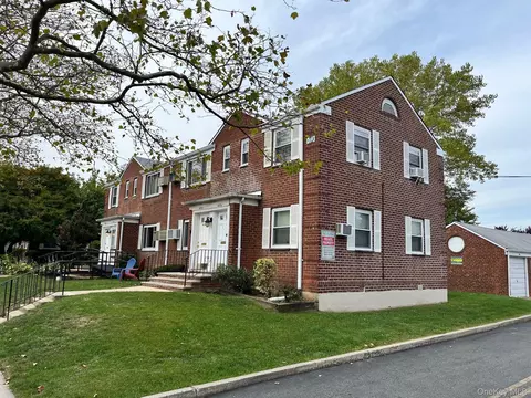 245-23 B Union Tpke #G3C, Glen Oaks, NY 11004