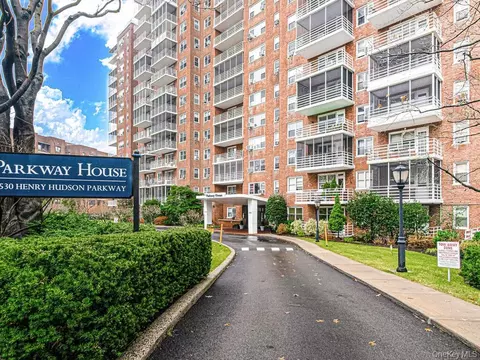 3530 Henry Hudson Pkwy E #2C, New York, NY 10463