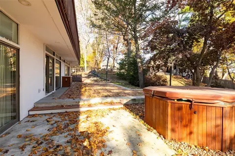 Exterior - 7 Ferris Ln, Poughkeepsie, NY 12601 photo 7 of 13