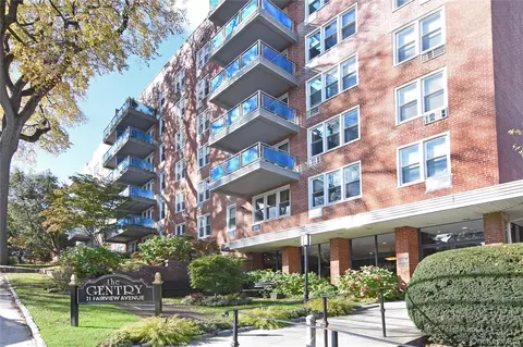 21 Fairview Ave #217, Eastchester, NY 10707