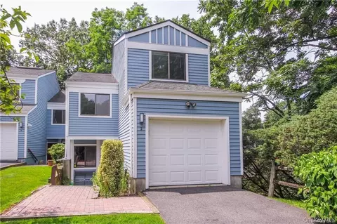 2 Top Of The Rdg #E2, Mamaroneck, NY 10543