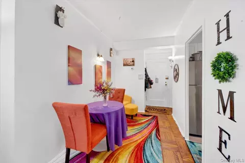1651 Metropolitan Ave #3E, New York, NY 10462