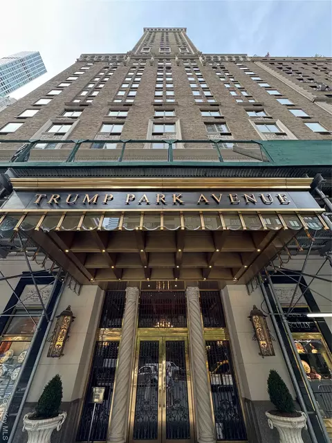 502 Park Ave #14K, New York, NY 10022