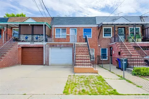 3231 71 St, New York, NY 11370