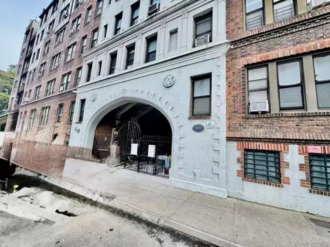 117-14 Union Tpke #AC3, New York, NY 11415