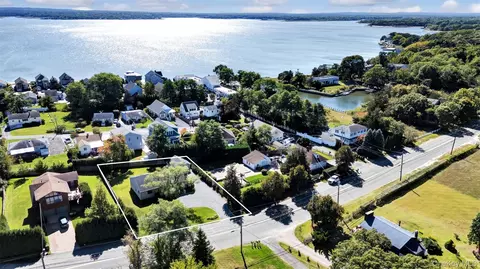 481 Peconic Bay Blvd, Aquebogue, NY 11931