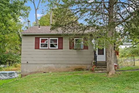 254 Orchard Dr, Monroe, NY 10950