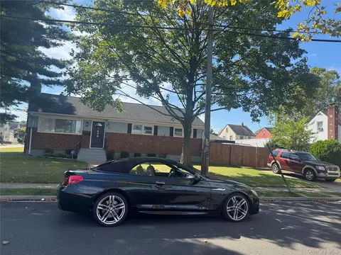 197 Ivy St, West Hempstead, NY 11552