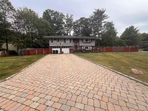 17 Forestdale Rd, Ramapo, NY 10977