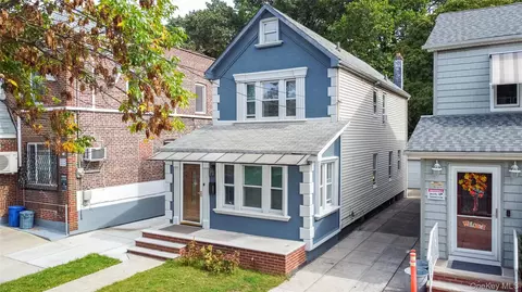 6897 Alderton St, New York, NY 11374