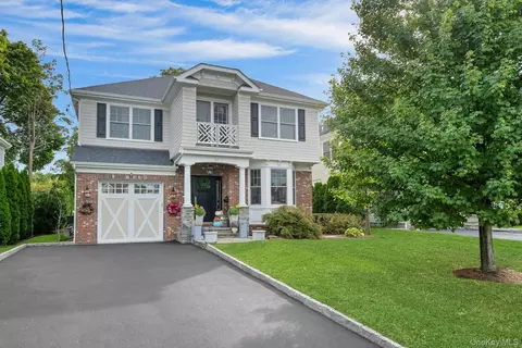181 Beech St, Eastchester, NY 10709