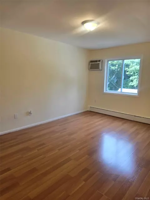 12 Hillside Ave, West Haverstraw, NY 10993