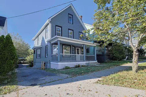 22 Corlies Ave, Poughkeepsie, NY 12601