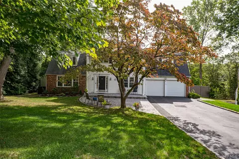 62 Wichard Blvd, Commack, NY 11725