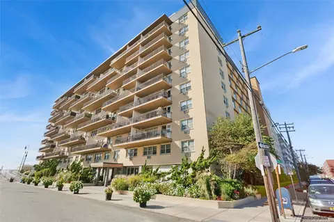 25 Neptune Blvd #9S, Long Beach, NY 11561