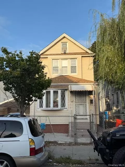 10427 124th St, South Richmond Hill, NY 11419