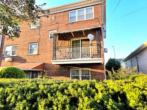 2867 Zulette Ave, New York, NY 10461