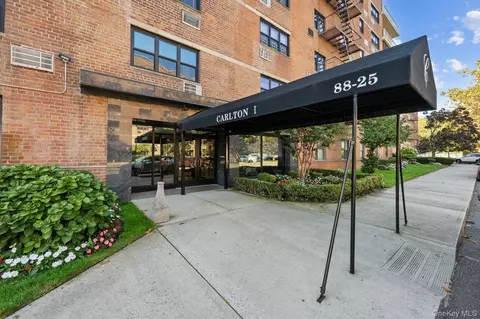 88-25 155 Ave #2B, Howard Beach, NY 11414