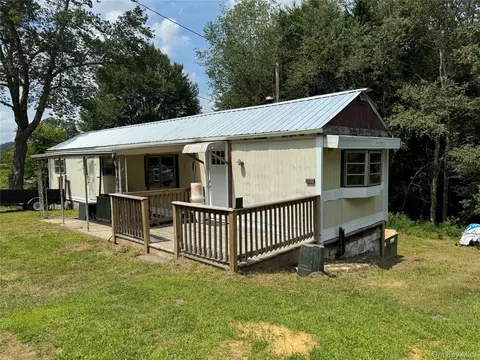 204 Mongaup Rd, Hurleyville, NY 12747