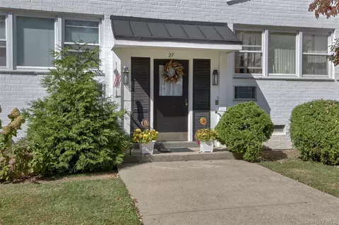 27 Avon Cir #C, Rye Brook, NY 10573