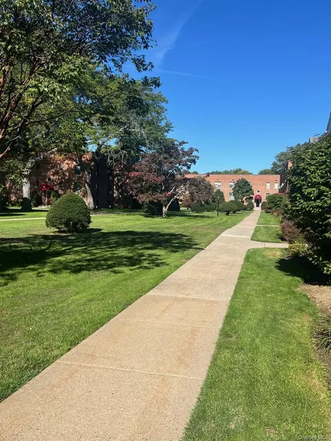 342 Richbell #A4, Mamaroneck, NY 10543
