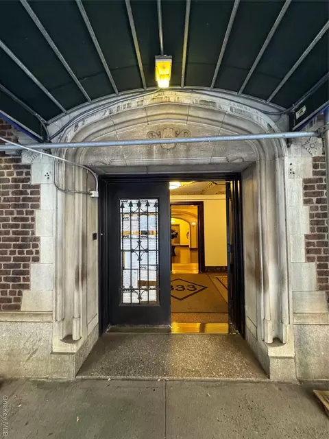 333 E 53rd St #5C, New York, NY 10022