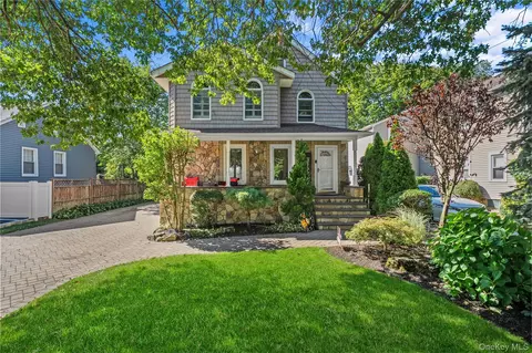 1708 Cornelius Ave, Wantagh, NY 11793