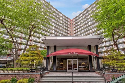 6115 97 St #12A, New York, NY 11374