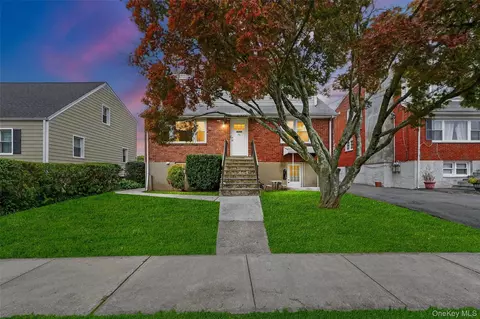 96 Inwood Ave, Port Chester, NY 10573