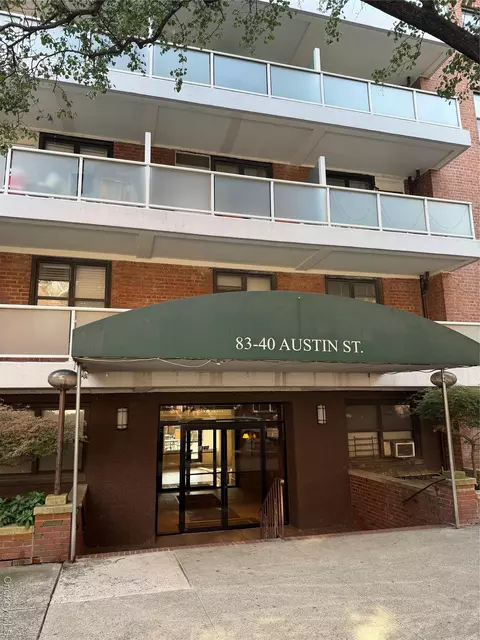 83-40 Austin St #4L, New York, NY 11415