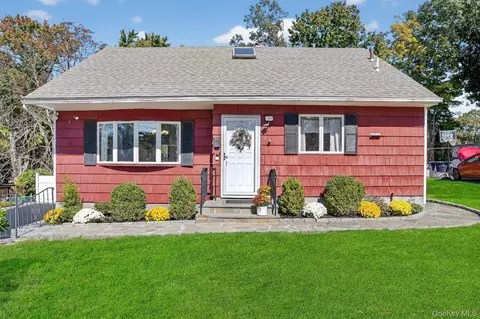 916 Bernard Rd, Peekskill, NY 10566