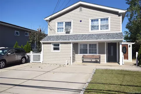 436 Herzel Blvd, West Babylon, NY 11704