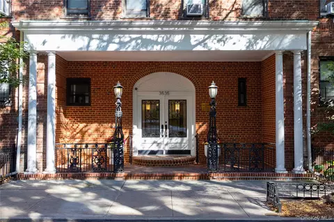35-35 75 St #122, Jackson Heights, NY 11372