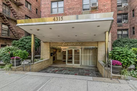 4315 Webster Ave #1J, New York, NY 10470