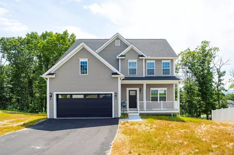 2 Merrywood Rd, Wappinger, NY 12590