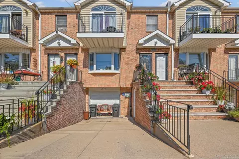 7717 156th Ave, New York, NY 11414