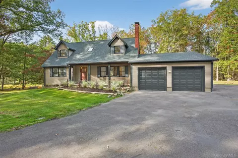 55 Ginger Rd, Rochester, NY 12440