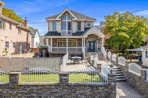 8230 58th Ave, Middle Village, NY 11379
