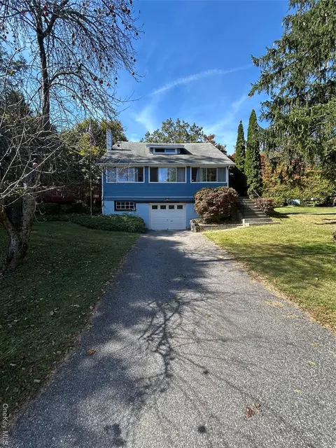 88 Harvard Dr, Kent, NY 10512 photo 1