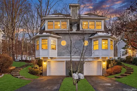 14 Pond View Ln, Ossining, NY 10562