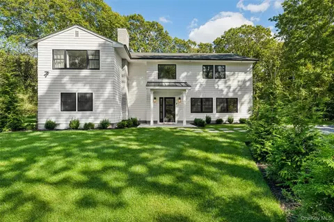 6 Atterbury Rd, Southampton, NY 11968