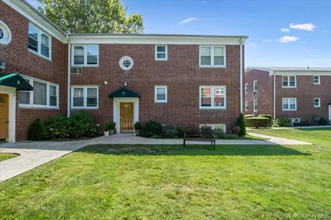 643 Pelham Rd #9E, New Rochelle, NY 10805