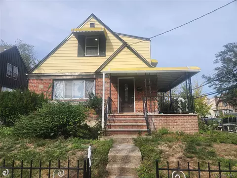 225-19 141 Ave, New York, NY 11413