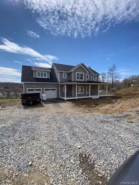750 Ridgebury Rd, Wawayanda, NY 10973