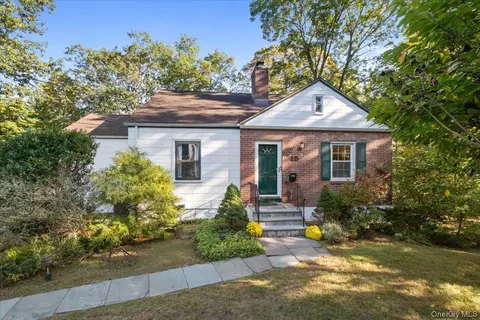 15 Shorthill Rd, Greenburgh, NY 10502