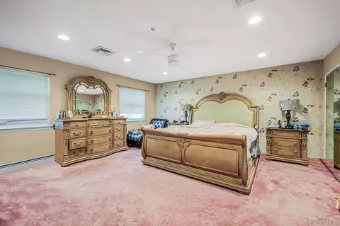 Bedroom - 19 Dumond Pl, Coram, NY 11727 photo 1 of 7