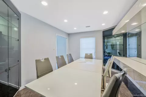 Dining - 19 Dumond Pl, Coram, NY 11727 photo 1 of 2